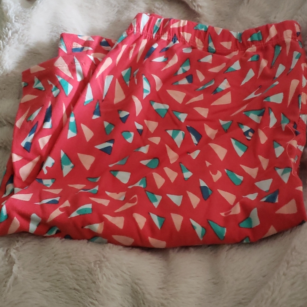 Lularoe leggings tall and curvy